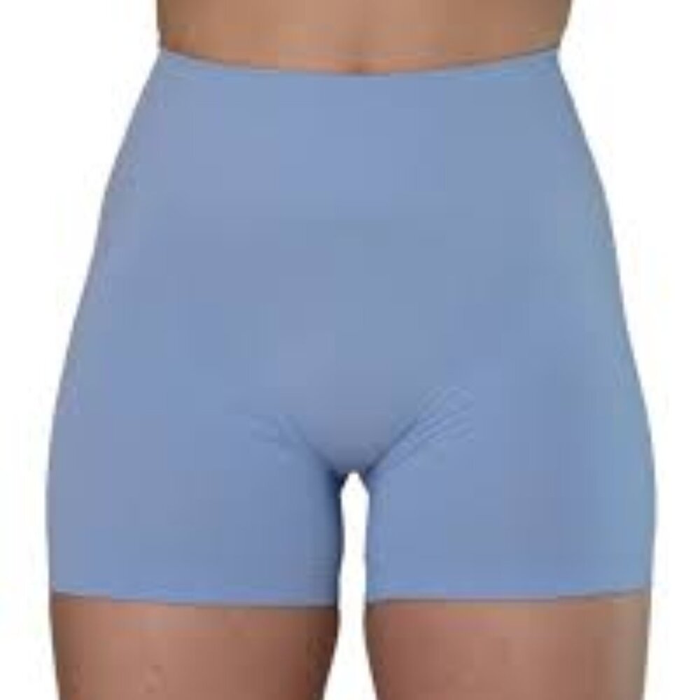 3 AUROLA Dream collection Shorts